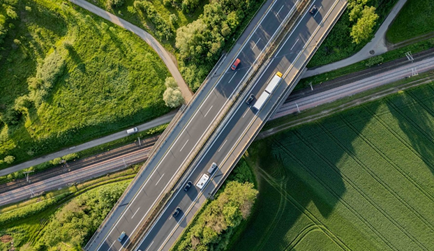 Fleet vehicles travelling on a highway